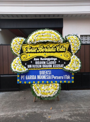 Papan Bunga Duka di Medari